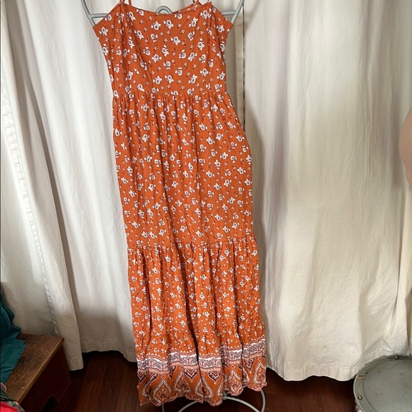 Forever 21 Dresses & Skirts - Forever 21 Orange Tiered spaghetti strap Maxi summer floral paisley Dress NWT S